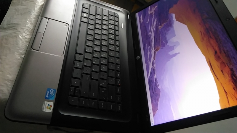 Ноутбук HP 650, 2 ядра, 1,7 Ghz, 2 Gb, 250 hdd, 15,6, dvd, usb, wi-fi, camera